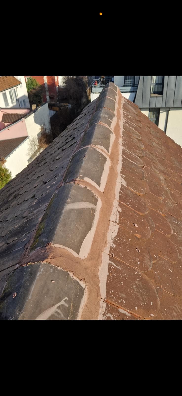 Détail faîtage professionnel